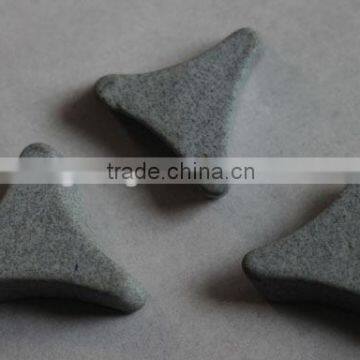 Useful Ceramic deburring & descalling polishing media angle cut tri-star shape