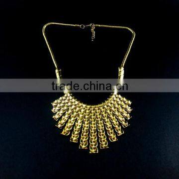 18inch Retro Antique Gold Chic Engraved Vintage Metal Collar Chunky Choker Statement Necklace,fashion Jewelry 6350173