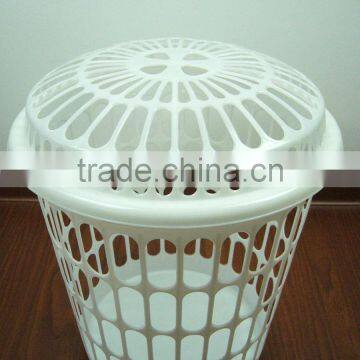 Round plastic laundry basket hamper with lid