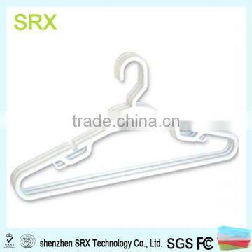 Custom High Quality Plastic Clothes Hangers - Giant Manufacturer