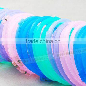 24 Plastic Hand Embroidery Cross Stitch Hoops photo-6