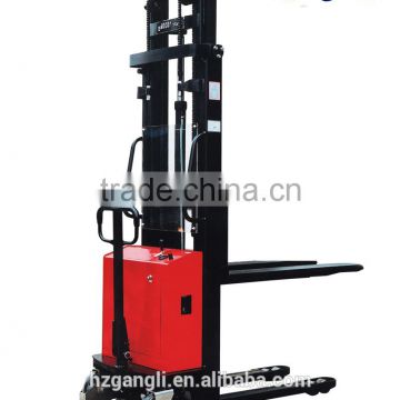 Semi-electric With Fixed Fork Stacker