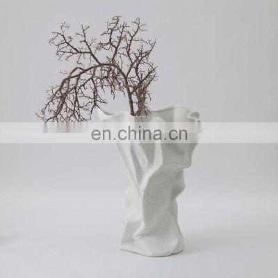 2021 High Quality Modern Nordic White Black Grey Matte Ceramic Porcelain Flower Vase for Home Decor