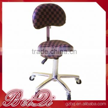 Beiqi Wholesale Chequer Pattern Saddle Barber Salon Master's Chairs for Sale Beauty Barber Shop