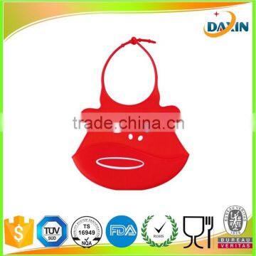 Low MOQ FDA Waterproof Infant Feeding Soft Silicone Baby Bibs