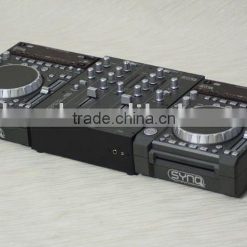 SYNQ DJ Package With Digital Media Controller DMC-1000 & Battle Mixer SMD-2