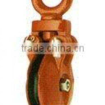 transportation red snatch block with eye