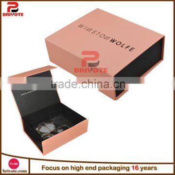 2016 Customized Luxury clothing paper packaging box                        
                                                Quality Choice