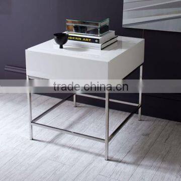 CB-4002 small side table