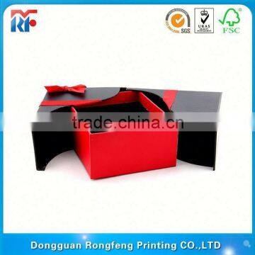 paper cardboard gift box