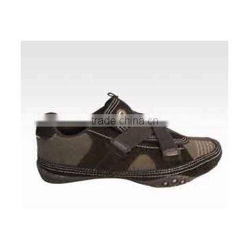 Casual shoe