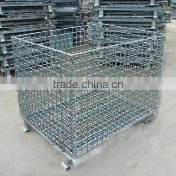 Stackable wire storage baskets with wheels