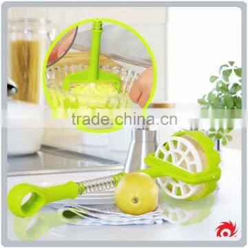 Multi-function Kitchen Gadgets Plastic Manual Potato Ricer photo-3