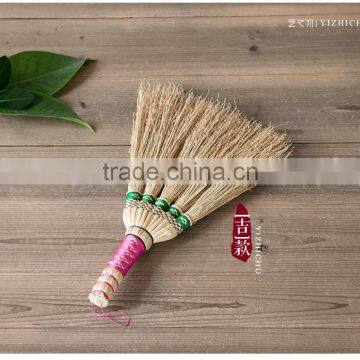 Small Handcraft Cleaning Corn Brush photo-3