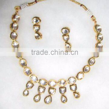 KUNDAN VILANDI Gold Necklace EARRING Set photo-2