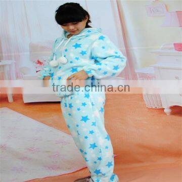 100% Polyester Comfortable 2016 Winter Pyjamas photo-3