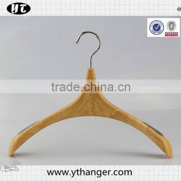 Hot Sale Luxury Plastic Hanger With Rubber Surface for Luxury Dress photo-5