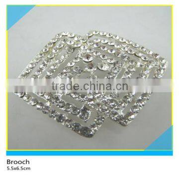 New Fashion Design Rhinestone Brooch Sliver Plated Clear Crystal Rhinestone Brooch 2.5x4.5cm