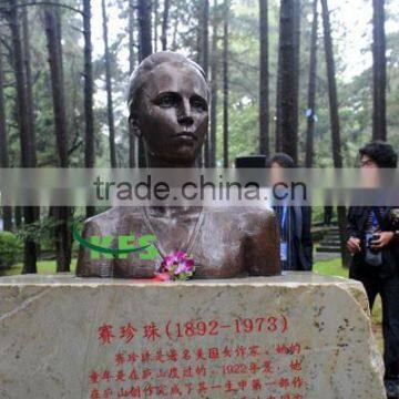 Bronze Pear bust statue of American writer