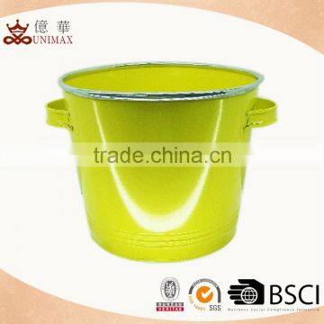 Outdoor high strength colored water bucket for gardening