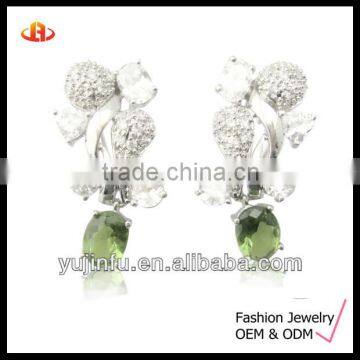 Elegant Silver Crystal Earring