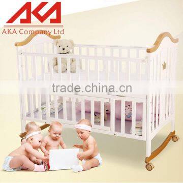 Eco-friendly Wood Multifunction Wooden Baby Cribs Pine Wood Baby Bed