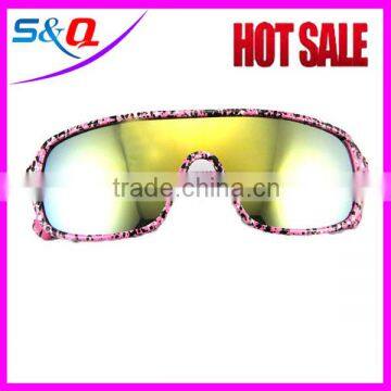 wholesale cheap Fashion Metal colored Plastic Sunglasses