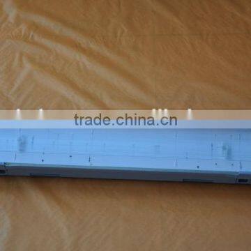 China Supplier T8 Energy Saving Dust Proof Ip65 Tri-Proof Led Light photo-2