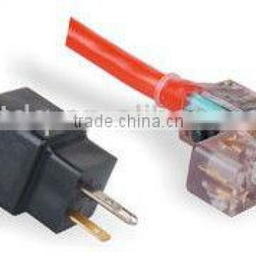 5-15R 3-Outlet 3-conductor connector with indicator light and overcurrent protector