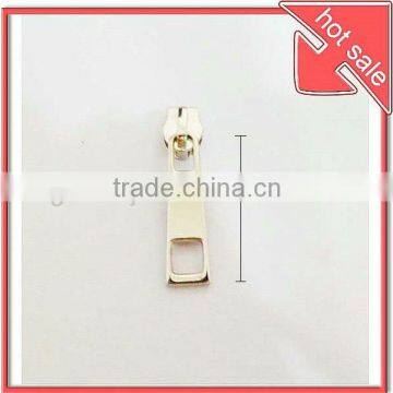 Guangzhou Manufacture Metal Zip Heads for Bag & #3 Zipper Puller Fitting photo-2