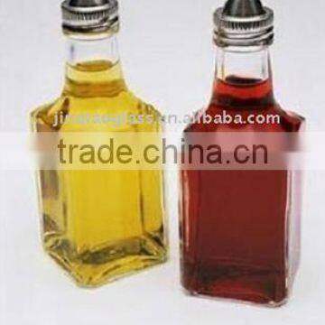 Different Size Square Shaped Glass Bottle