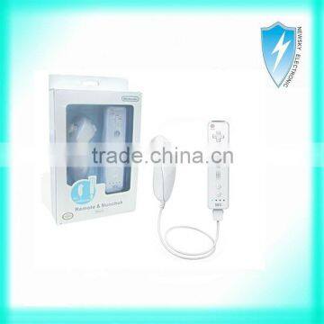 white remote controller for wii video game console