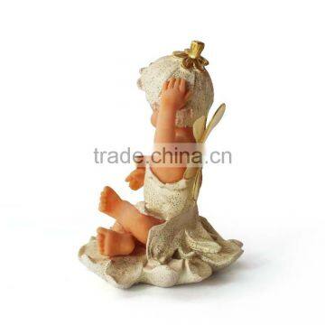 Polyresin Smiling Sitting Angel Figurine photo-4