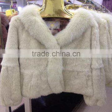 New factory direct import rabbit fur whole skin short section long sleeve hair collar papered women fur coat