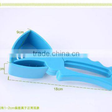 ABS 18*9*3.8 New Products Lemon Juicer/Lemon Squeezer photo-3