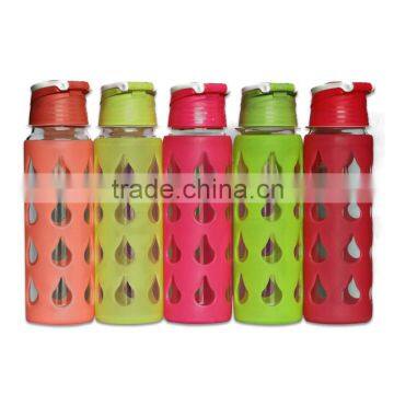 480ml 700ml fancy water glass bottle with silicone sleeve;glass water bottle