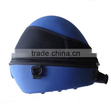 Sports helmet carrying case/bicycle helmet case