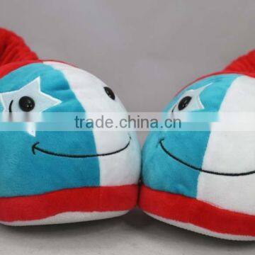 2014 hot selling plush animal shaped men slippers , stuffed plush women slippers