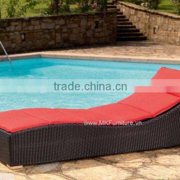 Rattan Outdoor Furniture Sun Lounger - High quality outdoor furniture design