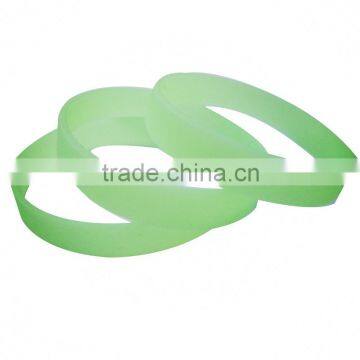 Glow in the Dark Silicone Bracelet Bulk Promotional Gift for Kids