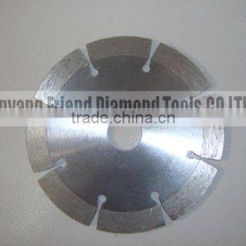 durable 8 segments diamond saw blade for cutting wall