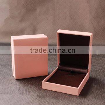 High Quality Cheap Blush Custom Made Logo Earrings Bangle Pendant Gift Box photo-3