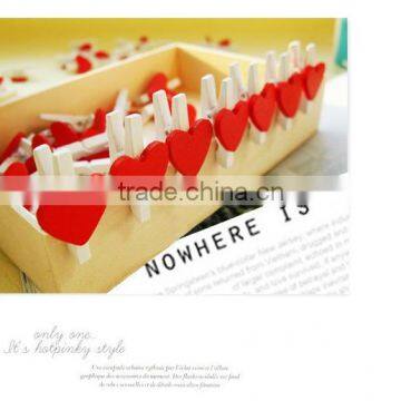 Wooden Red Heart Photo Meno Clip for Home Decor photo-2