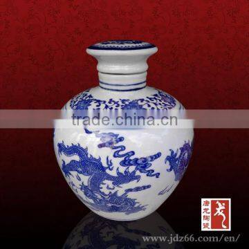 Handpainted chinese dragon blue and white porcelain empty wine bottles for new year decoration