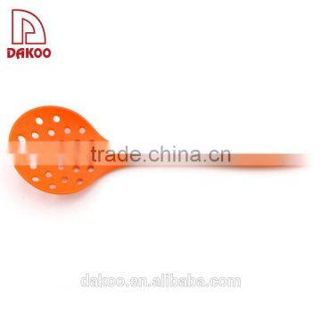 High Temperature Resistant Long Handle Silicone Colander photo-6
