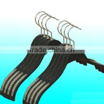 Girls Polished Chrome Swivel Hook Pants Hanger Model Wooden Hanger Arc-curved Wooden Hanger photo-2