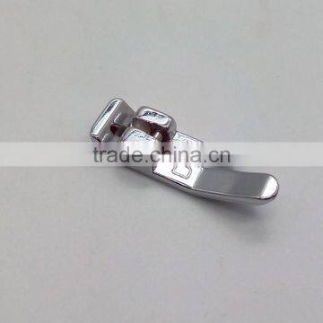 SINGER Sewing Machine Slant Shank Needle Snap On Straight Stitch Narrow Foot #541537 photo-3