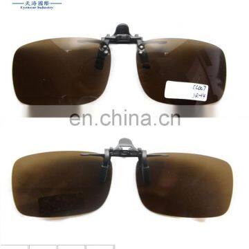 Famous design blue clip on sunglasses mirrored clip on sunglasses polarized lens comfortable clip on sunglasses