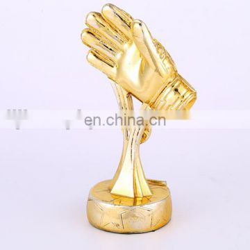 2016 New design Gold Glove resin trophy custom wholesale