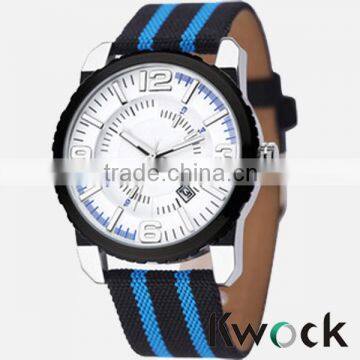 2014 cheap price China Factory Fashion Nylon Strap Watch with many colors                        
                                                Quality Choice